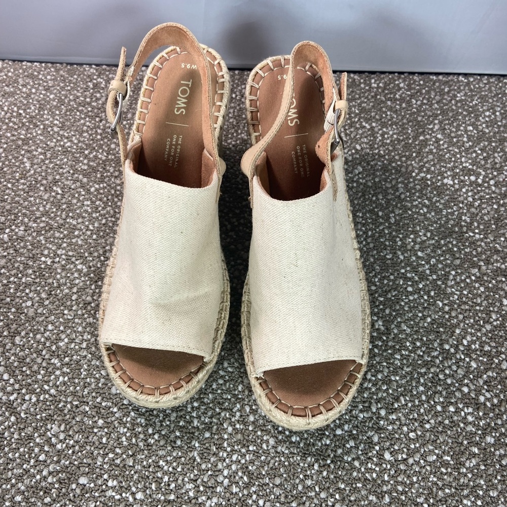 TOMS Women's Beige Canvas Espadrille Sling back Wedge Sandals, Buckle Closure.
